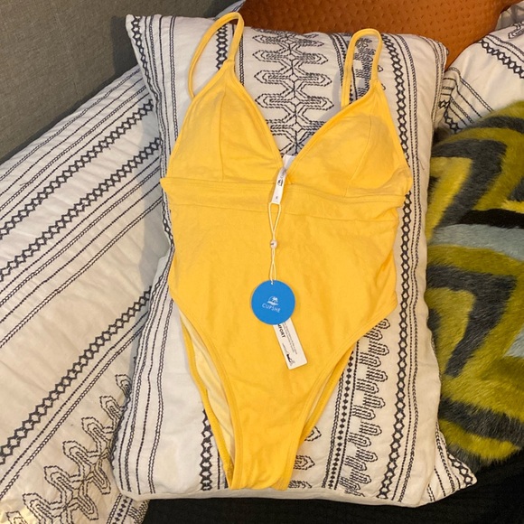 Saint Tropez Paneled V-Neck One Piece Swimsuit NWT - Picture 3 of 14